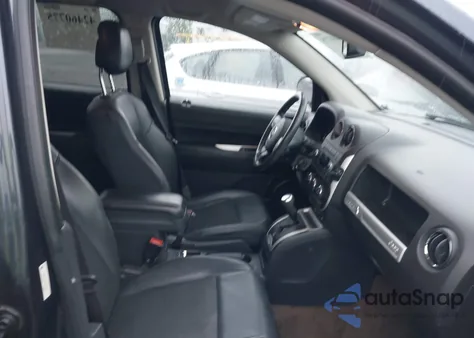 2014 Jeep Compass Latitude из США, поврежденный, VIN 1C4NJDEB0ED707037